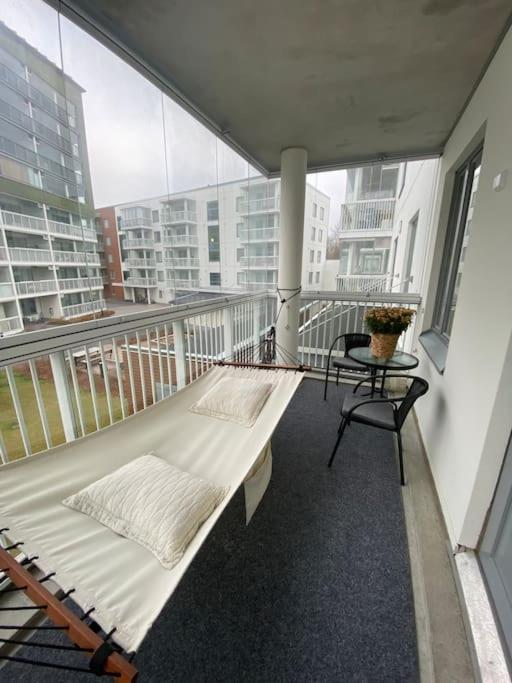 Modern Two Bedroom Apartment Near Helsinki Airport วานตา ภายนอก รูปภาพ
