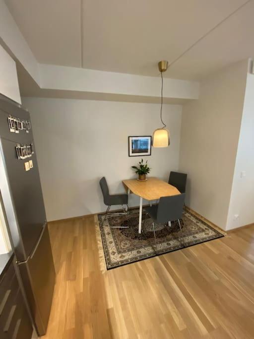 Modern Two Bedroom Apartment Near Helsinki Airport วานตา ภายนอก รูปภาพ